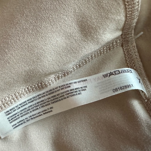 FREE PEOPLE FP Movement Out of Your League Leggings Clay M NWT $88 Retail - Picture 13 of 13